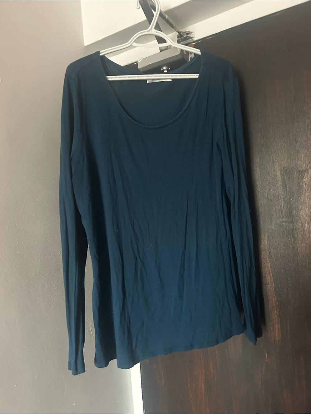 Women's Long-Sleeve Scoop Neck Top - Teal